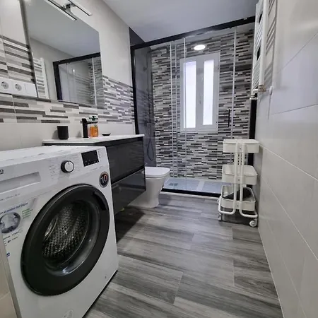 Apartment R2r - 3 Barrio De La Arena Con Parking - 153a Gijon