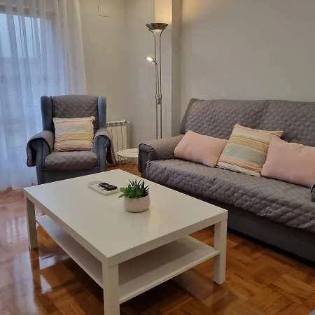 Apartment R2r - 3 Barrio De La Arena Con Parking - 153a *