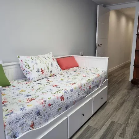 R2r - 3 Barrio De La Arena Con Parking - 153a *